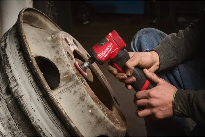 Aku přímá bruska Milwaukee M12 FDGA2-522B, aku M12 HB2.5 + M12 HB5 + M12 C12 C + taška, 4933498980